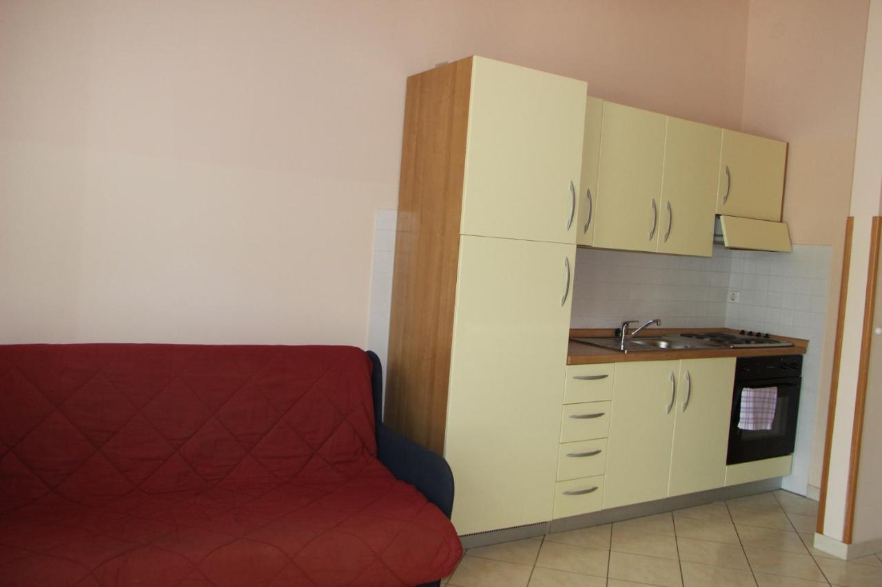 Apartments Miriam เปรมันตูรา ภายนอก รูปภาพ