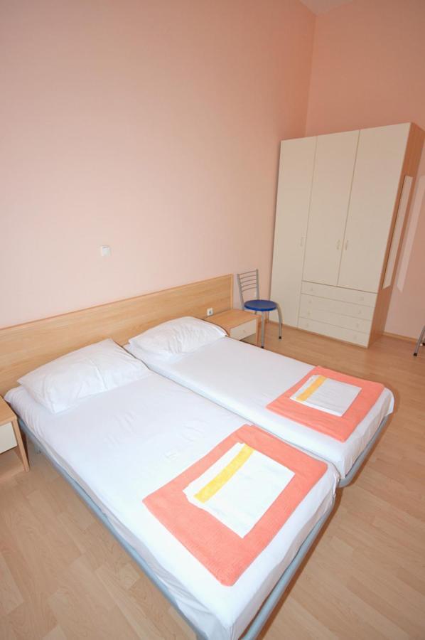 Apartments Miriam เปรมันตูรา ภายนอก รูปภาพ