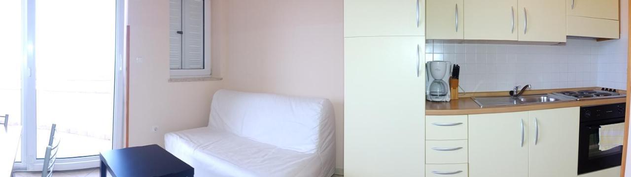 Apartments Miriam เปรมันตูรา ภายนอก รูปภาพ