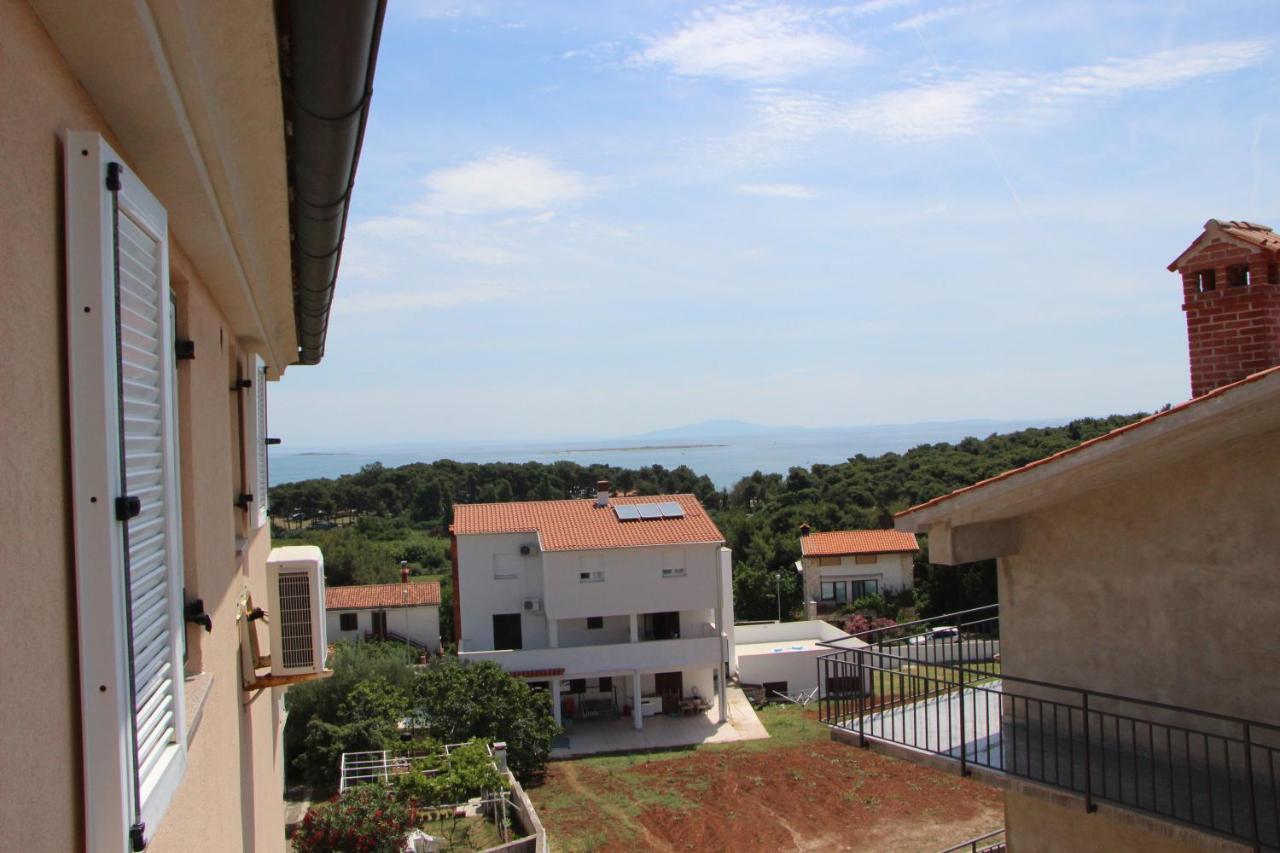 Apartments Miriam เปรมันตูรา ภายนอก รูปภาพ